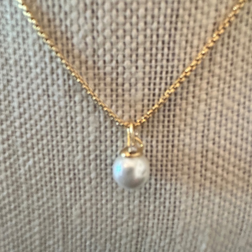 Talbots 16” Pearl Necklace